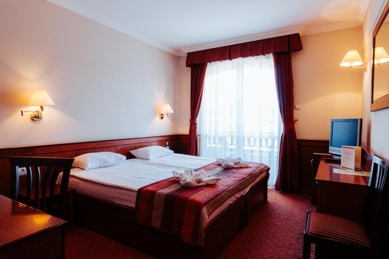 Hotel Koedmoen Eger